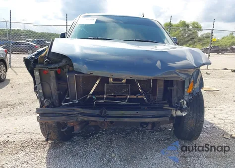 2007 GMC Yukon Xl 1500 Denali z USA, uszkodzony, nr VIN 1GKFK66807J324756